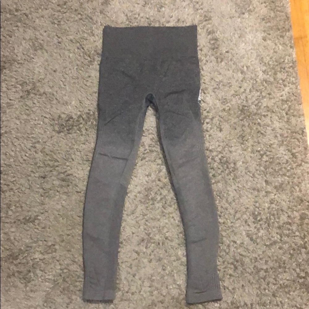 Used gray gym shark work out leggings